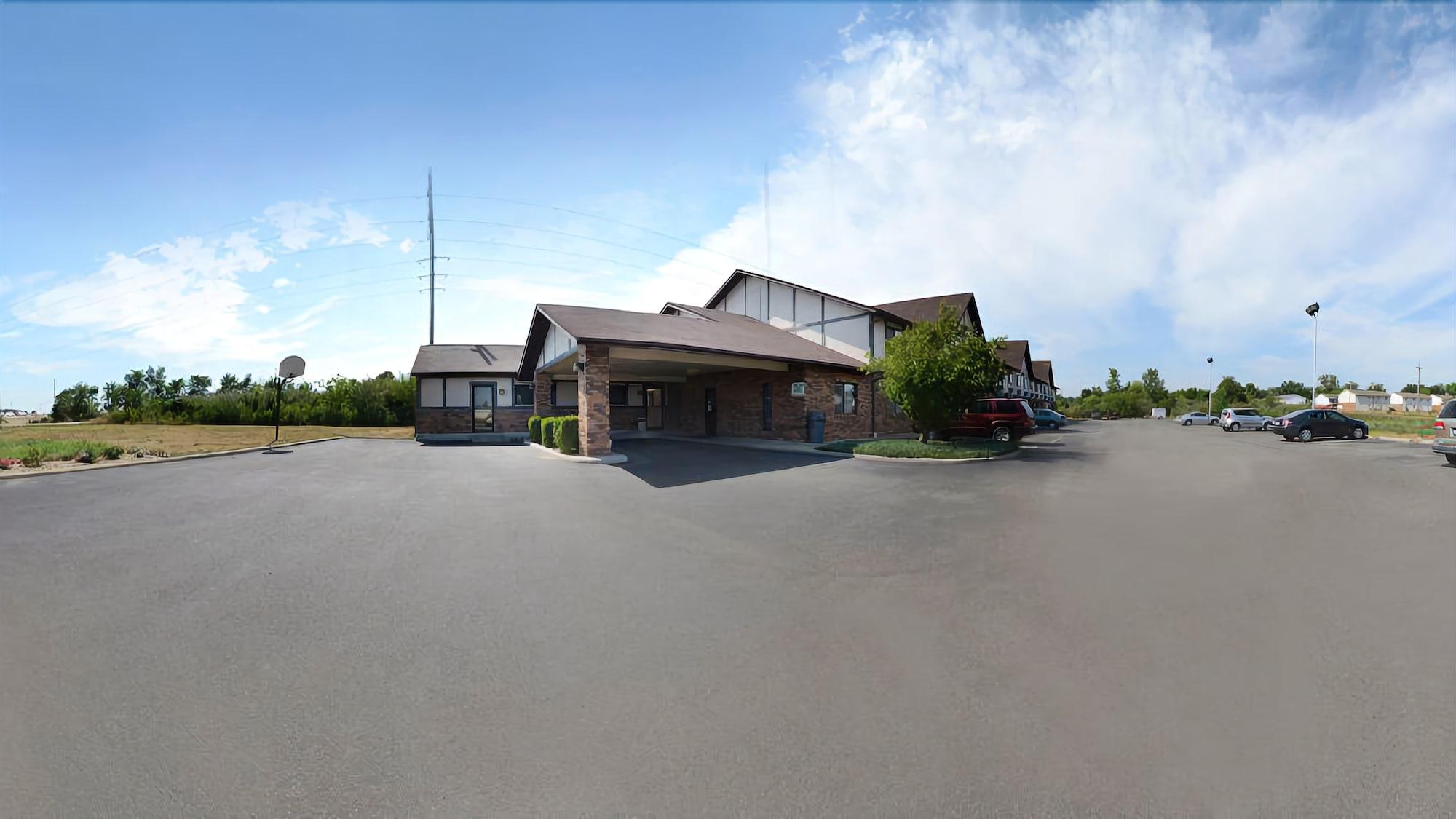 Hotel Ramada By Wyndham Effingham Exterior foto